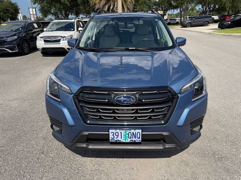 Used 2022 Subaru Forester Premium AWD/4WD image 13