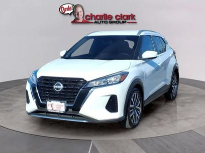 Used 2024 Nissan Kicks SV