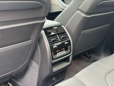 Used 2020 BMW X5 M50i w/ Premium Package AWD/4WD image 48