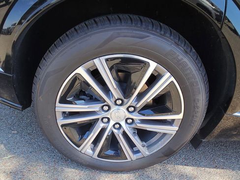 Used 2023 Cadillac Lyriq 2WD image 24