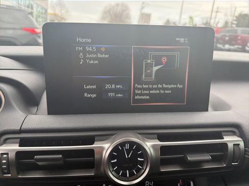 Used 2022 Lexus IS 350 F Sport image 10