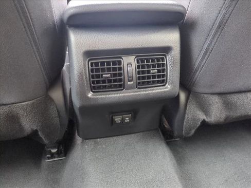 Used 2025 Toyota Camry LE image 18