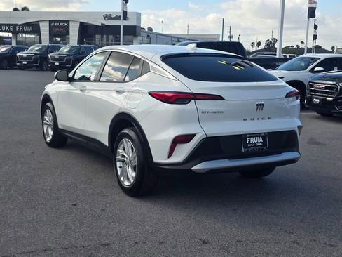 Used 2025 Buick Envista Preferred image 7