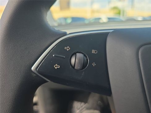 Used 2025 Tesla Model 3 Long Range RWD image 22