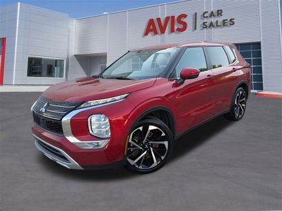 Used 2024 Mitsubishi Outlander SE