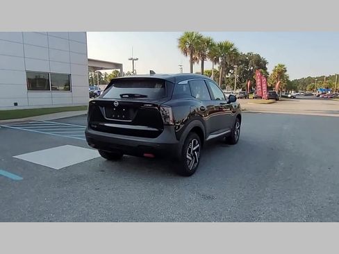 New 2026 Nissan Kicks SV image 33