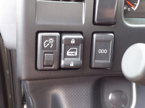 New 2025 Chevrolet Low Cab Forward image 11