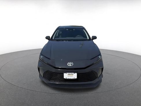 Used 2025 Toyota Camry LE FWD image 4