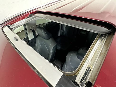 Used 2020 Toyota Highlander Limited image 20