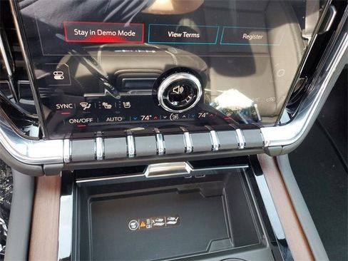 New 2026 GMC Yukon XL Denali image 23