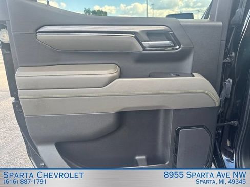 Used 2024 Chevrolet Silverado 1500 ZR2 w/ Technology Package AWD/4WD image 31