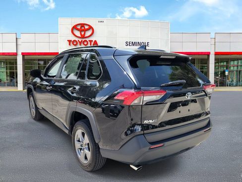 Used 2024 Toyota RAV4 XLE FWD image 4