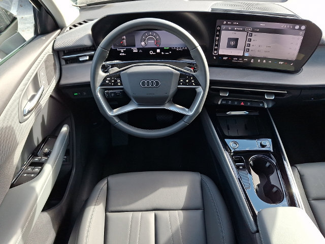 Certified 2026 Audi Q3 quattro 2.0T AWD/4WD image 11