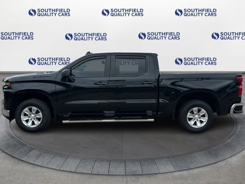 Used 2021 Chevrolet Silverado 1500 LT w/ Bed Protection Package image 3