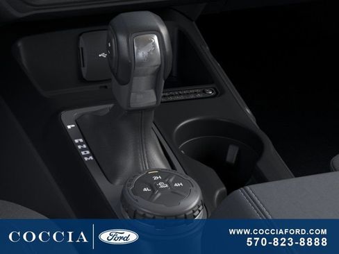 New 2025 Ford Bronco Outer Banks image 17