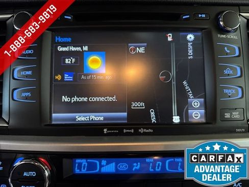 Used 2017 Toyota Highlander SE AWD/4WD image 13