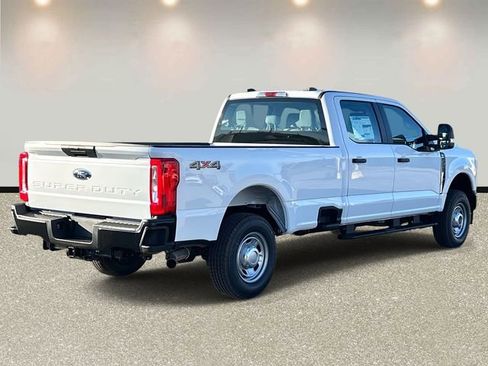 New 2026 Ford F250 XL image 5