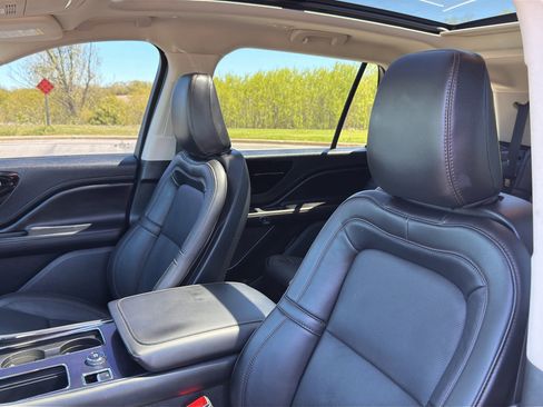 Used 2024 Lincoln Aviator Reserve w/ Jet Package AWD/4WD image 16