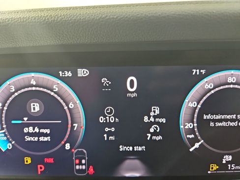 New 2026 Volkswagen Tiguan SE AWD/4WD image 16