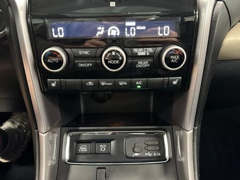 Used 2020 Subaru Ascent Limited w/ Technology Package AWD/4WD image 48
