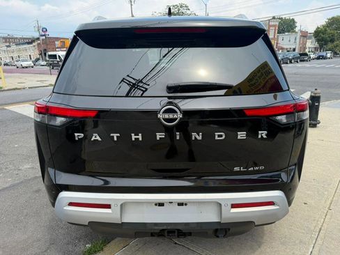 Used 2022 Nissan Pathfinder SL w/ SL Premium Package image 5
