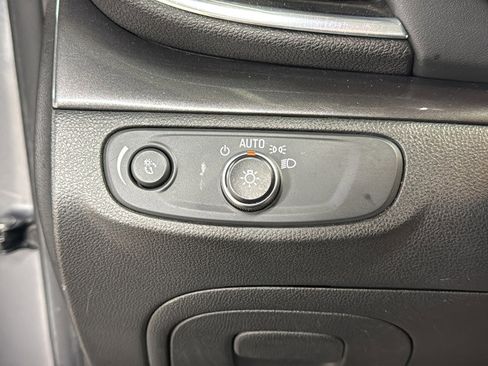 Used 2019 Buick Encore Preferred image 20