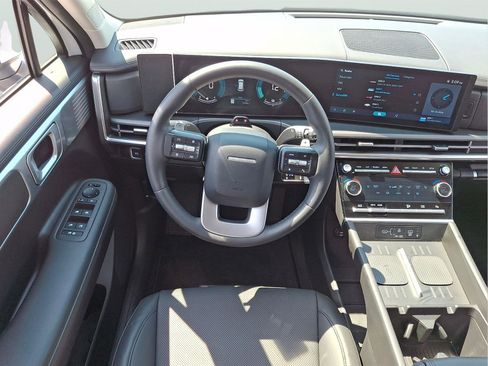 Certified 2025 Hyundai Santa Fe SEL FWD image 25