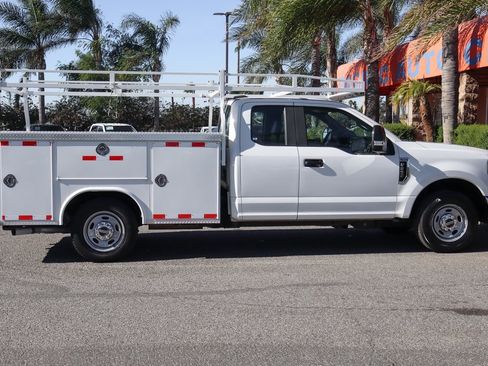 Used 2020 Ford F250 XL w/ Power Equipment Group image 11