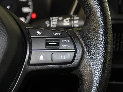 Used 2025 Honda CR-V LX image 21
