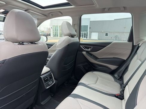 Used 2022 Subaru Forester Limited w/ Popular Package #2 image 30