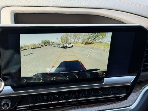 Used 2025 Chevrolet Silverado 2500 LT w/ Safety Package image 4