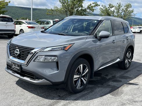 Used 2023 Nissan Rogue SL w/ SL Premium Package AWD/4WD image 11