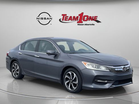 Used 2017 Honda Accord EX-L image 1