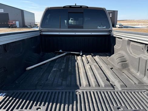 Used 2023 Nissan Titan PRO-4X image 7