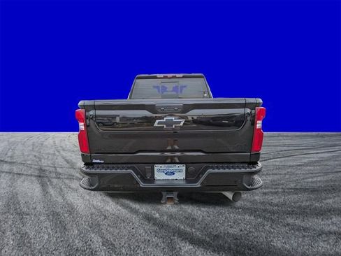 Used 2024 Chevrolet Silverado 2500 High Country w/ Midnight Edition AWD/4WD image 5