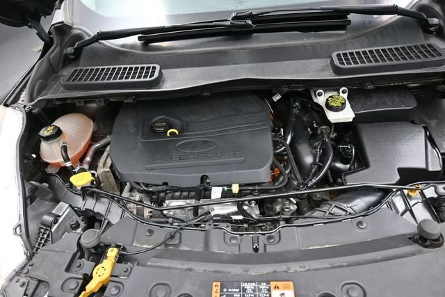 Used 2017 Ford Escape Titanium FWD image 34