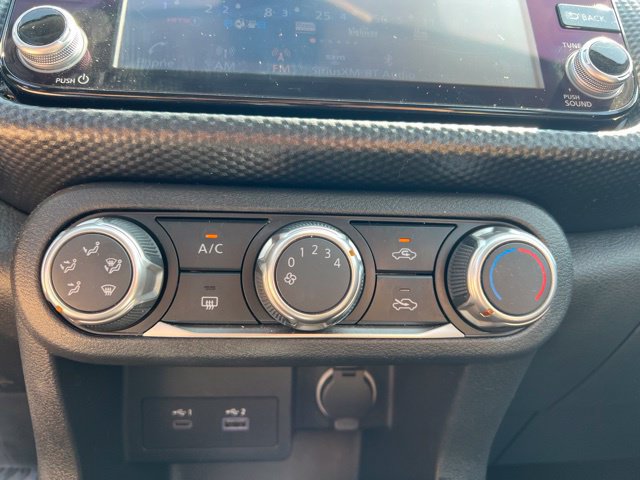 Used 2023 Nissan Kicks SV FWD image 19