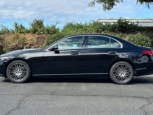 New 2025 Mercedes-Benz C 300 4MATIC Sedan image 6