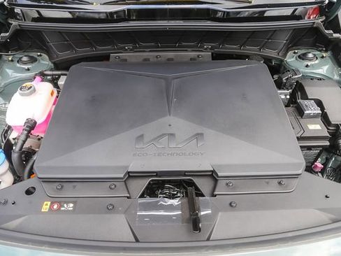 New 2026 Kia Niro Wind FWD image 29