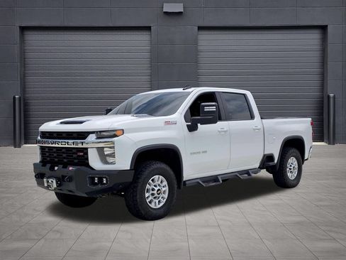 Used 2022 Chevrolet Silverado 2500 LT w/ Convenience Package AWD/4WD image 1