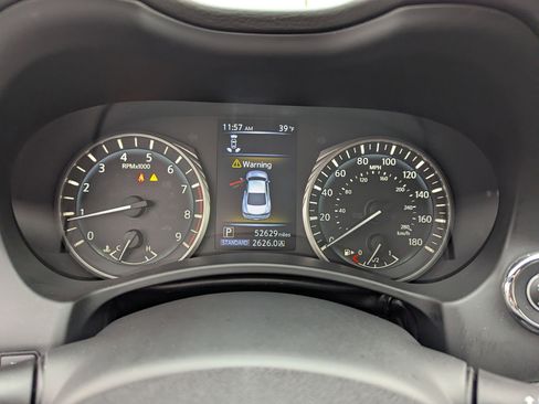 Used 2022 INFINITI Q60 3.0t Luxe w/ Essential Package image 14