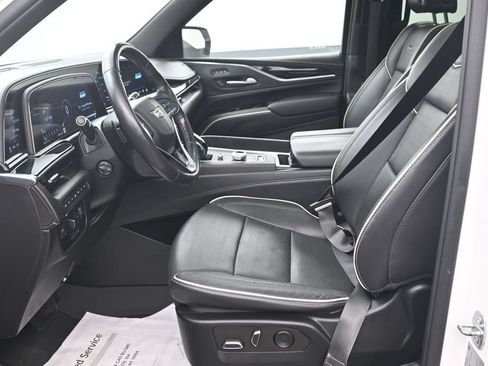 Certified 2022 Cadillac Escalade ESV Sport w/ Touring Package AWD/4WD image 10