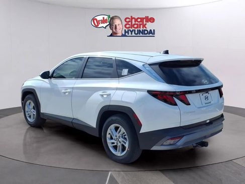 New 2026 Hyundai Tucson SE FWD image 3