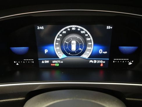 Used 2022 Volkswagen Tiguan SE R-Line FWD image 17