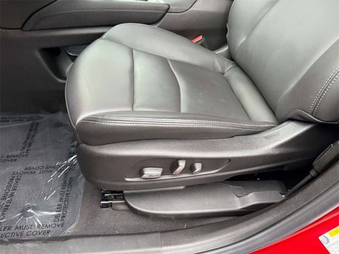 Used 2024 Cadillac XT6 Sport w/ Technology Package image 3