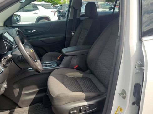 Used 2018 Chevrolet Equinox LT FWD image 8