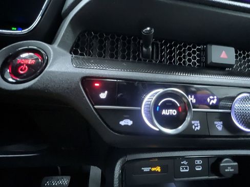 Used 2025 Honda CR-V Sport-L image 22