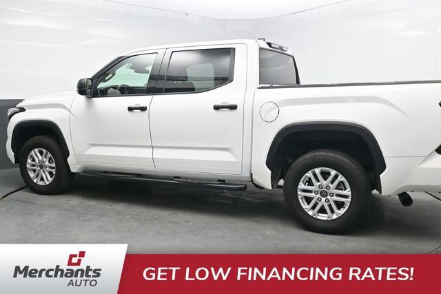 Used 2023 Toyota Tundra SR5 AWD/4WD image 4