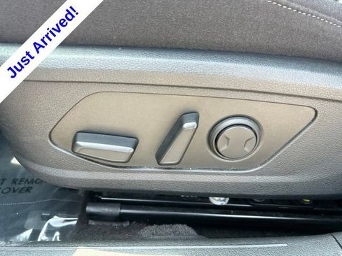 Used 2025 Hyundai Sonata SEL FWD image 16