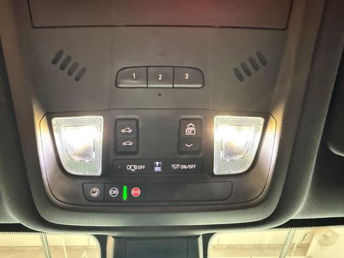 Used 2019 Chevrolet Blazer RS image 15